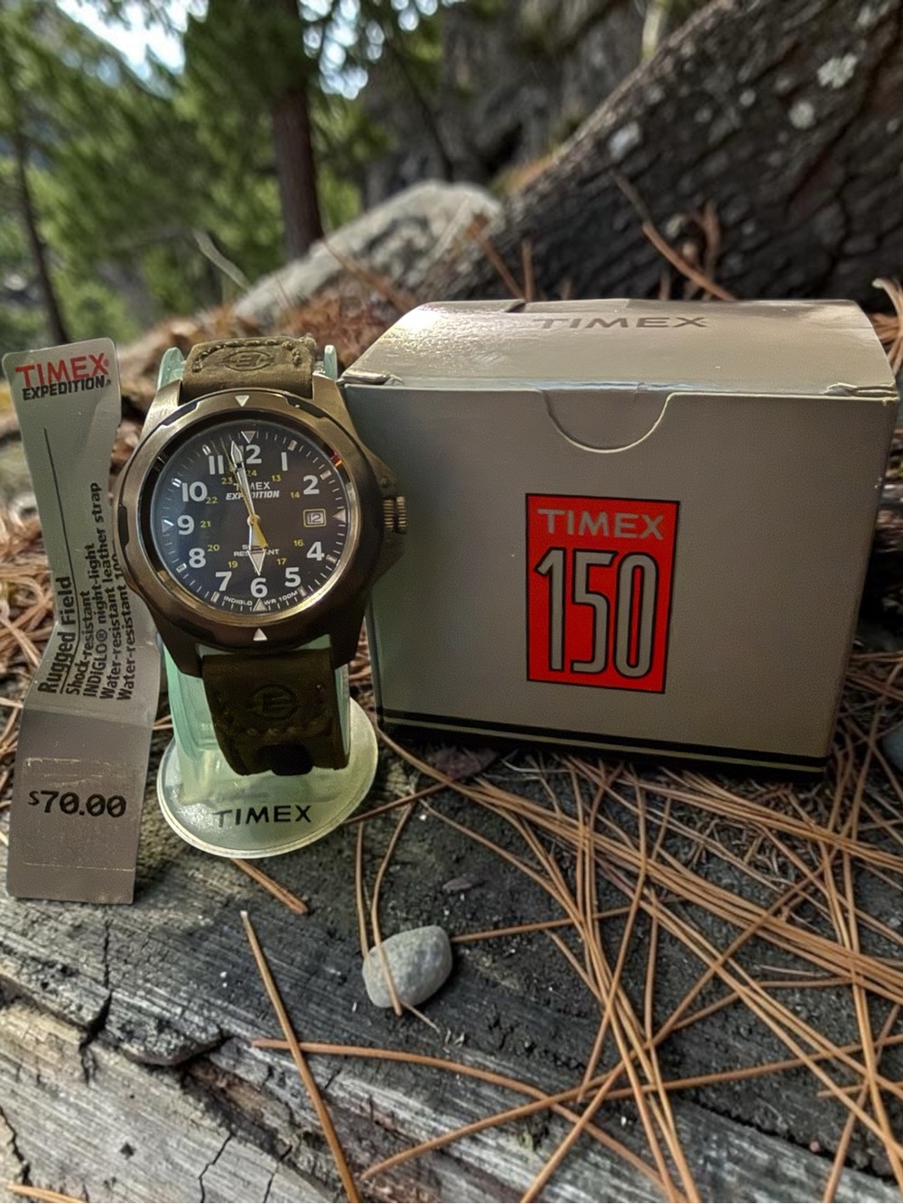 Timex Expedition WR100M vintage NOS. Indiglo shock resistant field watch 40Mm